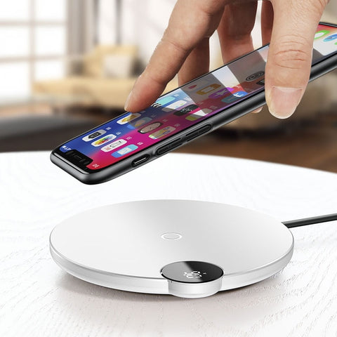 Wireless Charger With Battery Display - Hytec Gear